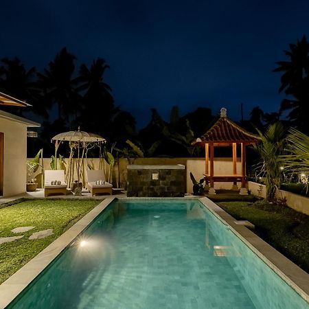 Suarga Loka Ubud Villa Eksteriør billede